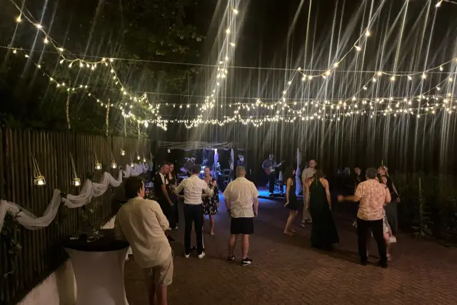 Živá hudba na svatbě